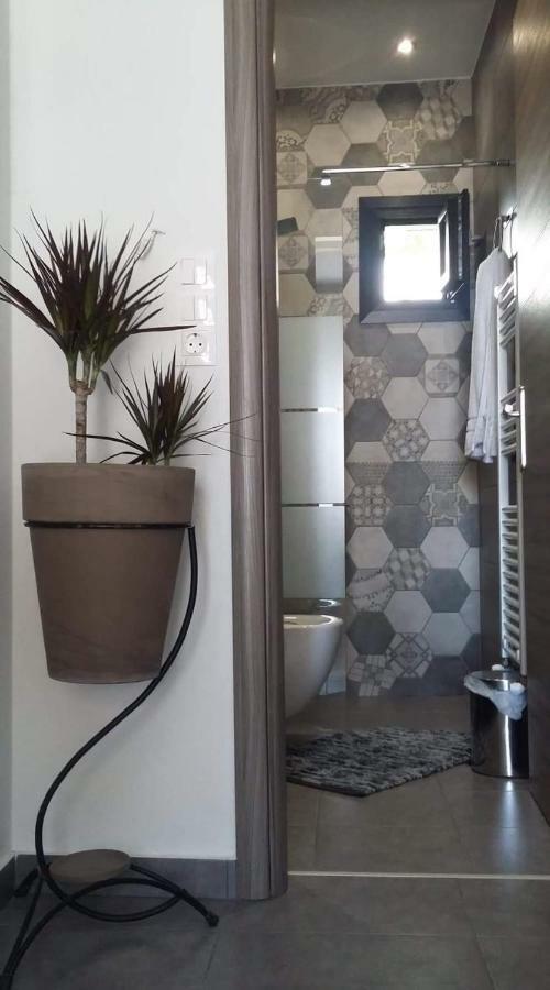 Savvas & Katerinas Appartments Neos Marmaras Bagian luar foto